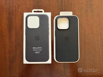 Cover Apple in silicone per iPhone 15 Pro - Nero