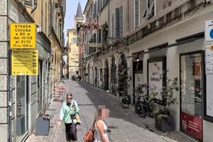 Negozio centro storico B.go XX Marzo PARMA