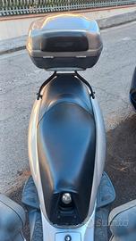 Scooter Madison 150