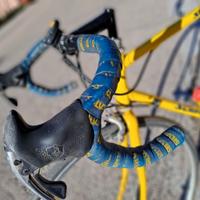 Bici da corsa  misura 54 e casco