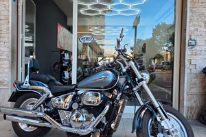 Suzuki VZ Marauder 800