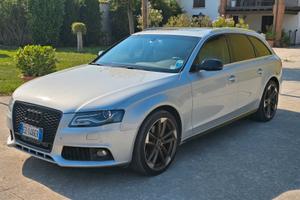 STUPENDA AUDI A4 170 CV TETTO PANORAMICO FULL OPTI