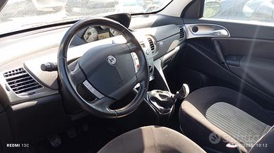 Lancia Ypsilon 1.2 Argento
