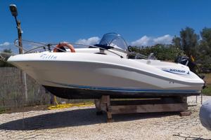 Walkaround 6,35 m semicabinato – Mercury 115 CV