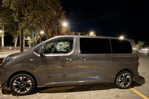 Opel Zafira Life  attrezzata disabili 180 cv