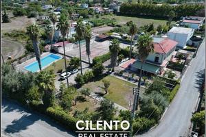 Villa di 164 m² con più di 5 locali a Capaccio Pae