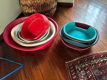 Cucce a bacinella in plastica