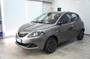 lancia-ypsilon-1-0-hybrid-70cv-gold-5-posto
