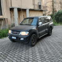 Mitsubishi Pajero v 60