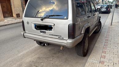 Jeep cherokee 2.5 TD command Trac classic