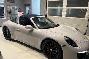 Porsche 911/992 carrera Targa 4S