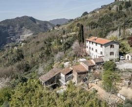 Casale villa sulle colline di lucca