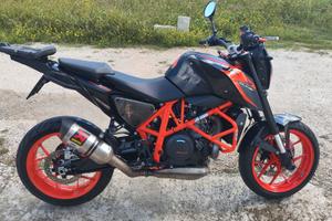 KTM Duke 690 r 2018 dep. a libretto