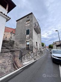 CASA INDIPENDENTE A SANTA MARIA DEL CEDRO
