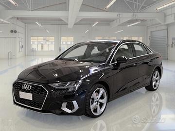 AUDI A3 35 TFSI E S TRONIC BUSINESS ADVANCED 4 POR