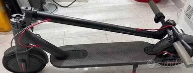 Monopattino Xiaomi mi scooter 365