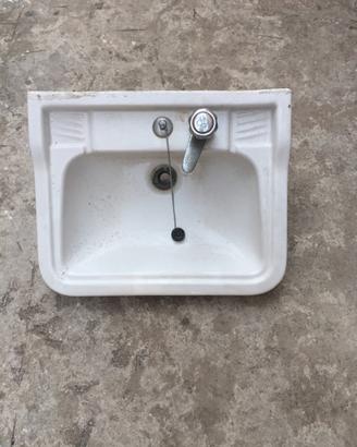 Lavandino bagno