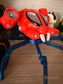 Automobile spiderman