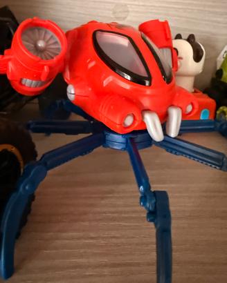 Automobile spiderman