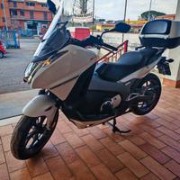 Honda Integra 750 S IN PROMO !!!