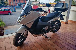 Honda Integra 750 S IN PROMO !!!