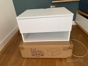 Comodino sospeso bianco