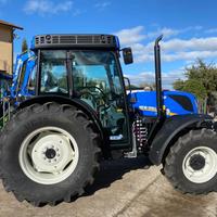 Trattore Agricolo New Holland T4 110