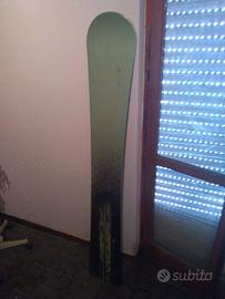 Tavola snowboard ELAN