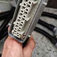 Connettori elettrici 24 poli