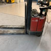 CARELLO ELEVATORE ELETTRICO BT TOYOTA