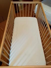 Lettino Ikea con sponde+ materassi