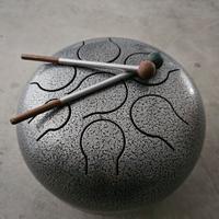 Steel tongue drum