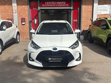 Toyota Yaris Hybrid Active MY22