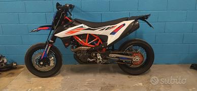KTM 690 SMRC