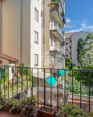 5 LOCALI A FIRENZE