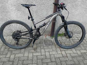 MTB kellys swag 10 29"