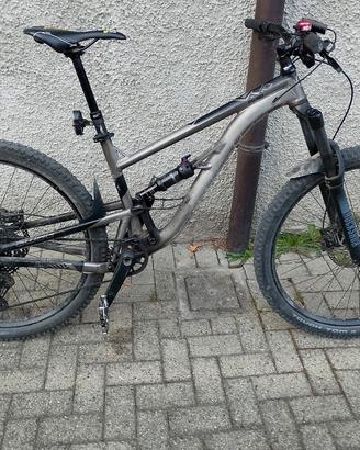 MTB kellys swag 10 29"
