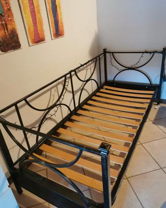 divano letto in ferro battuto 