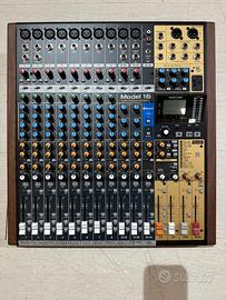 Mixer Tascam Model 16