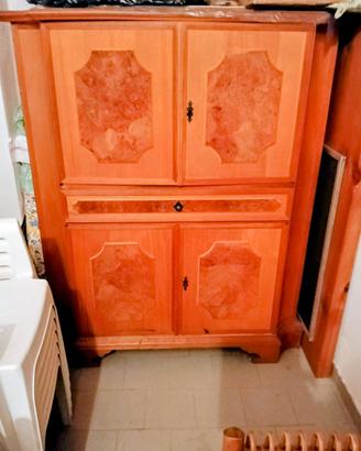 Armadio in legno