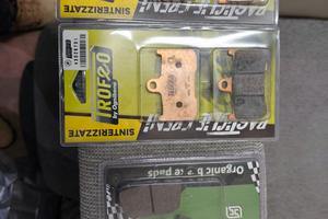 pasticche triumph anteriori e posteriori