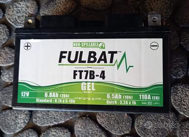 Batteria moto FULBAT FT7B-4