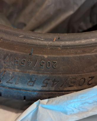 2 gomme 205/45 R17 88H Michelin Primacy 4 DOT 0420
