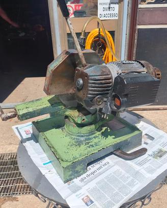 troncatrice ferro 220v