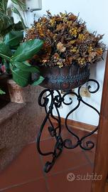 Portavasi + vaso con fiori