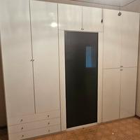 mobile con letto a scomparsa, armadio / mensole