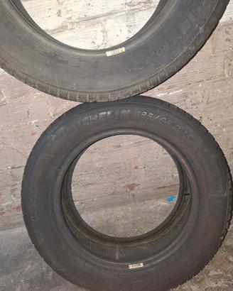 2 gomme nuove CrossClimate 185/65 R15 92T (XL)
