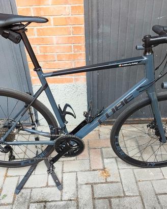 Bici da corsa Cube 