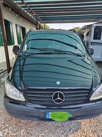 Mercedes 2008 autocarro 5 posti