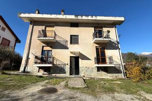 3 LOCALI A CUMIANA